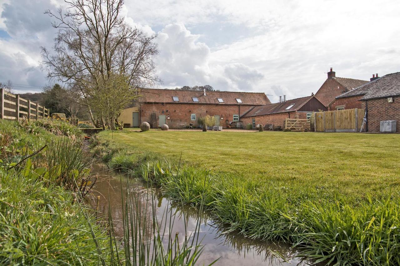 Nether Farm Barns Villa Ashbourne  Exterior photo