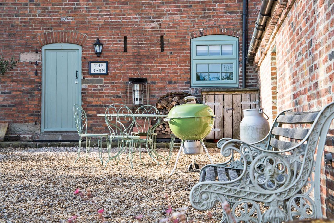 Nether Farm Barns Villa Ashbourne  Exterior photo