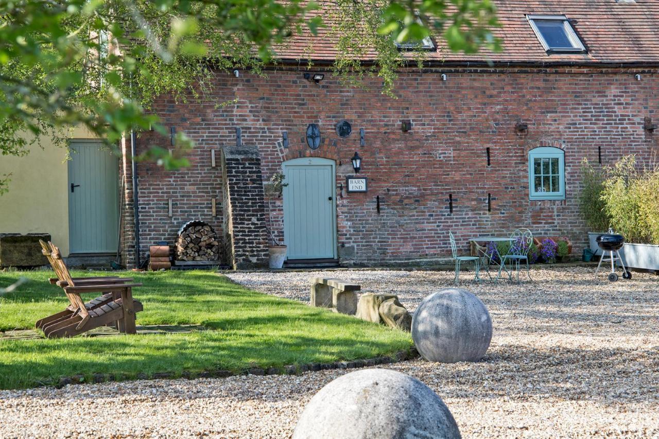 Nether Farm Barns Villa Ashbourne  Exterior photo